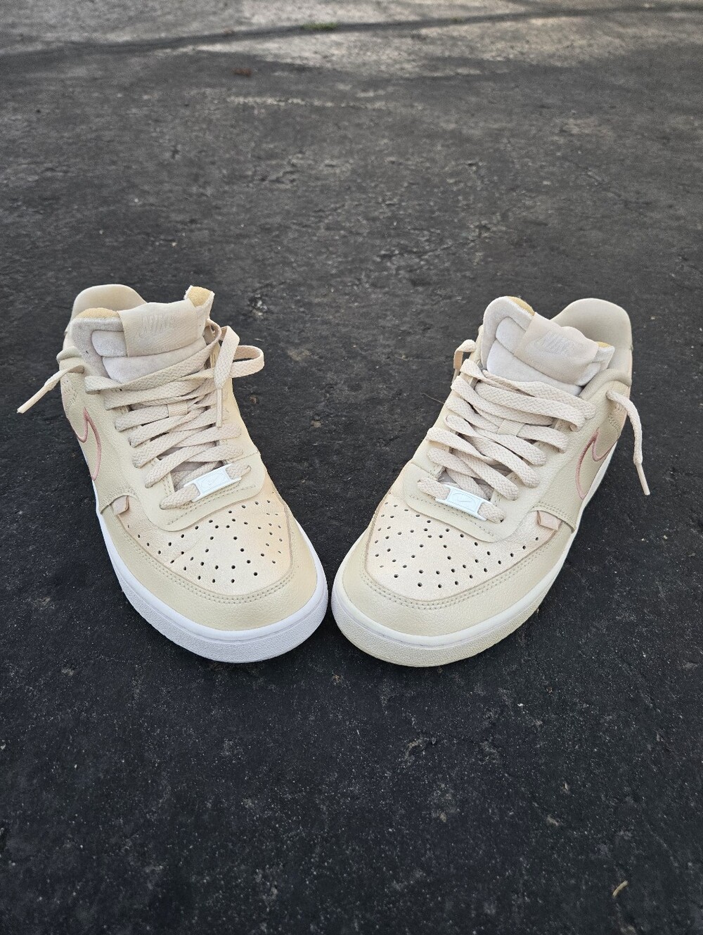 Nike Court Vision Low Premium Pearl White Women's Sneakers Size 8.5 NWT